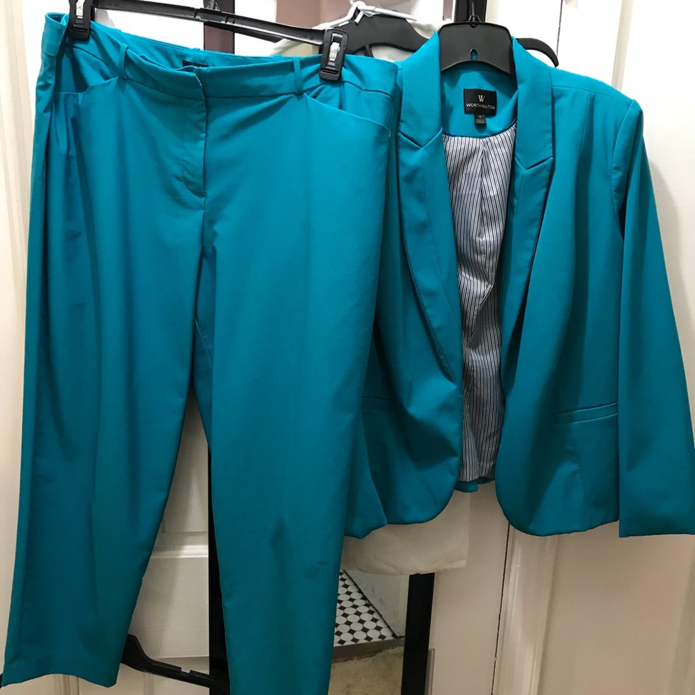 Suit